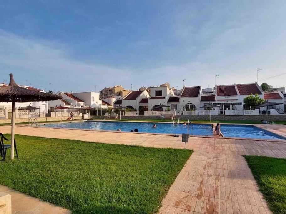 Haus Am Meer Torrevieja Exterior photo